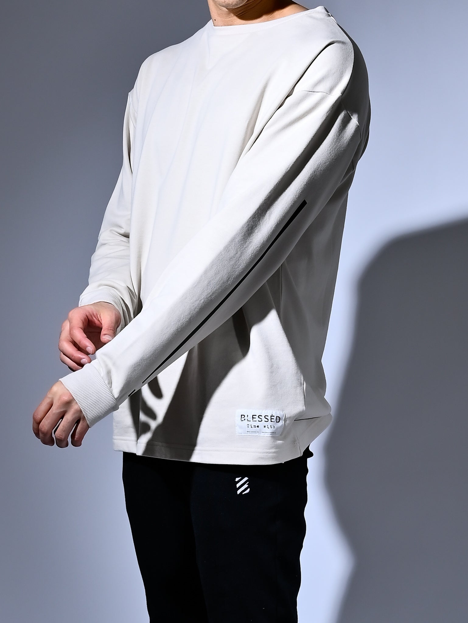 Sleeve Line Sweater